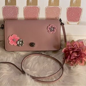 Coach Dinky 1941 Rose 💞